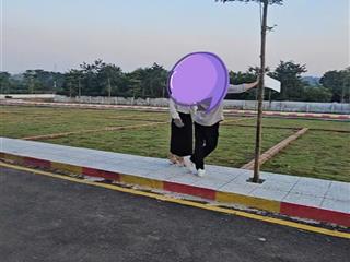 Bán lô đất đẹp giá đầu tư đường thông ôtô chạy vòng quanh gần chợ long phú, phú cát 100m2 nhỉnh 2tỷ