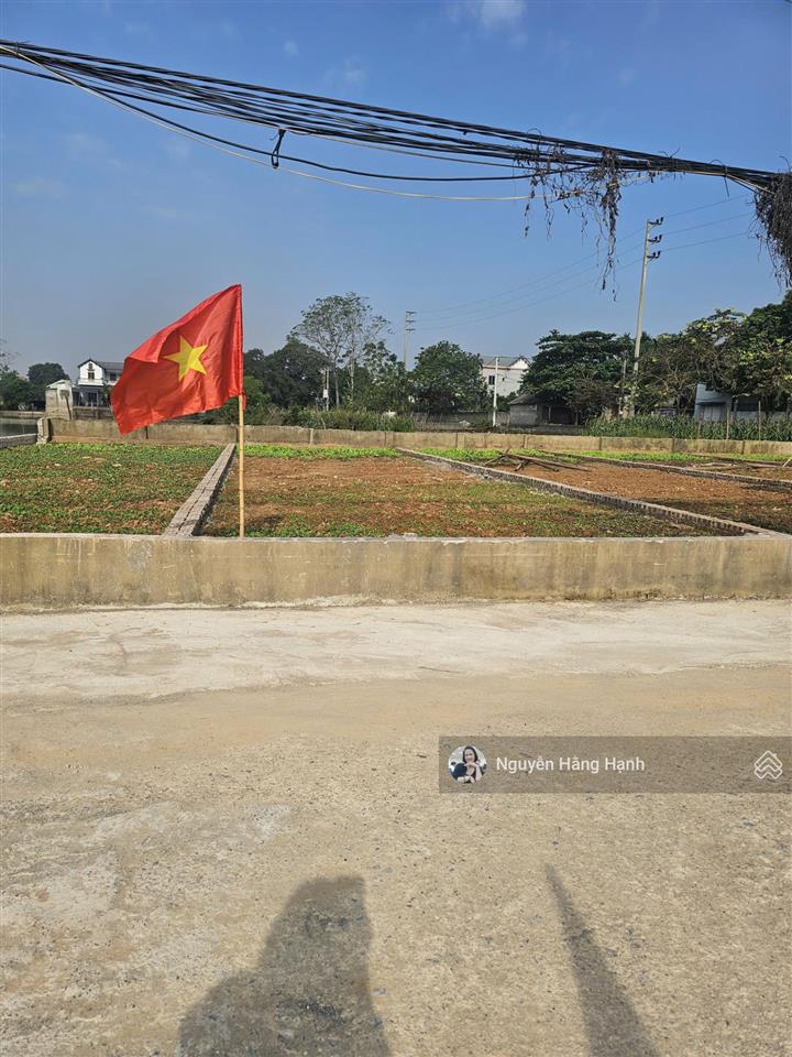 Cần tiền bán gấp 60m hạ bằng nhỉnh 3tỷ sát cạnh đl thăng long cho vợ chồng trẻ đường thông 2 ôtô