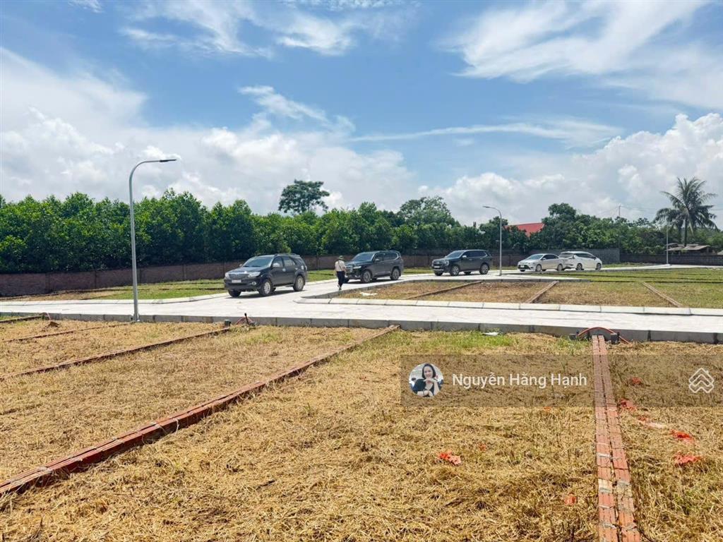 Cách chợ bến 7p có ngay lô đất thị trấn giá đầu tư 97m 593 triệu đường thông 2 ôtô tránh