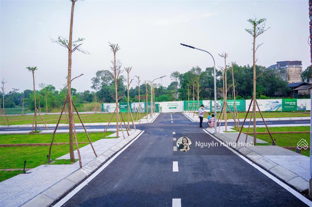 Lô hoa hậu vị trí trung tâm xã đoài phương bám đường vạn an đầu tư tốt đường 2 xe ben nhỉnh 3 tỷ