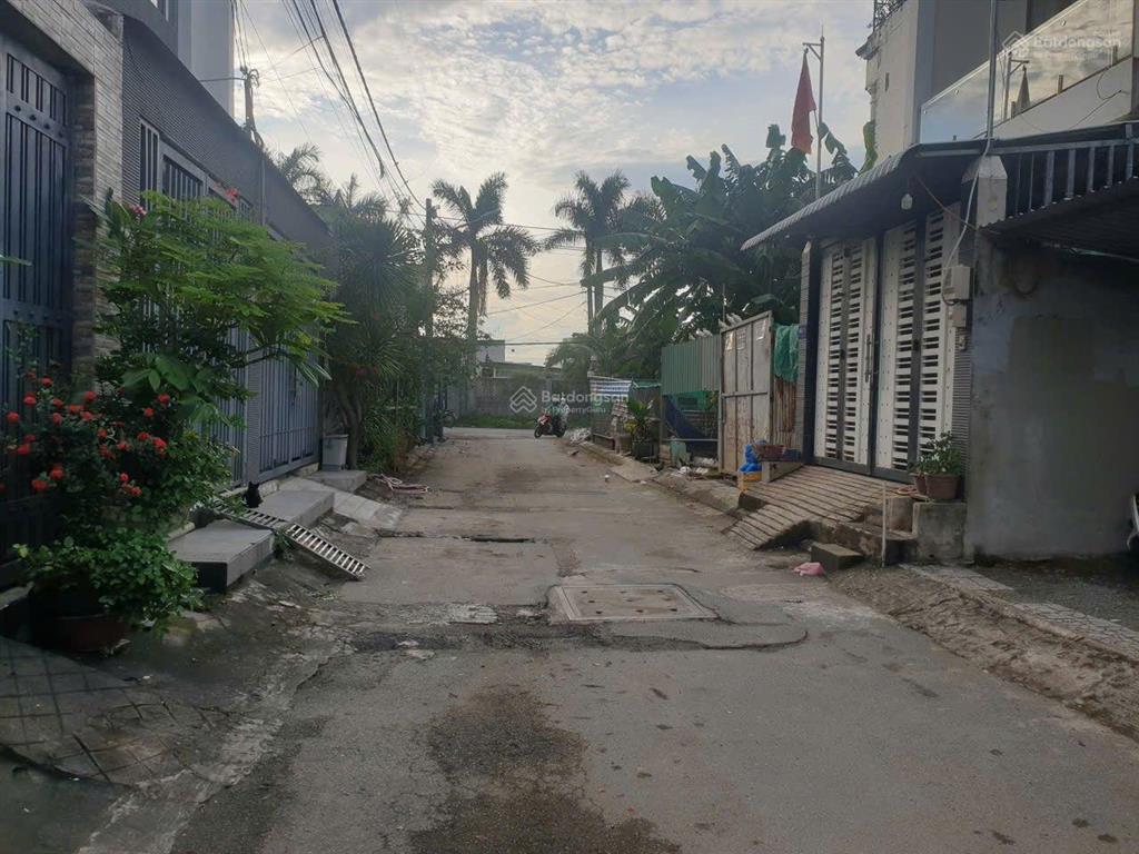 Bán đất nền 1/ bưng ông thoàn q9 dt 54m giá 4 tỷ gần dự án villa park  e hoàng 0906 860 ***