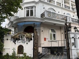 Cho thuê biệt thự góc 2mt đường khu cityland garden hills, p5, gò vấp, dt 9,5x20 nhà 1 hầm 4 lầu