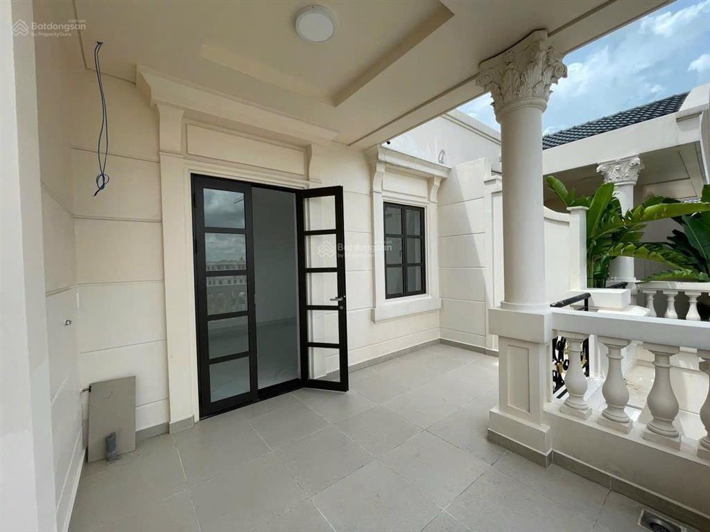 Cho thuê nguyên sàn văn phòng khu cityland park hills, giá thuê 8tr