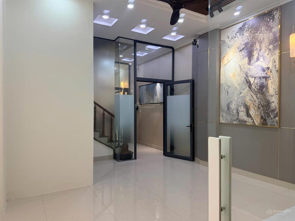 Cho thuê chính chủ mặt bằng cityland gò vấp, vị trí đẹp, cư dân đông đúc.