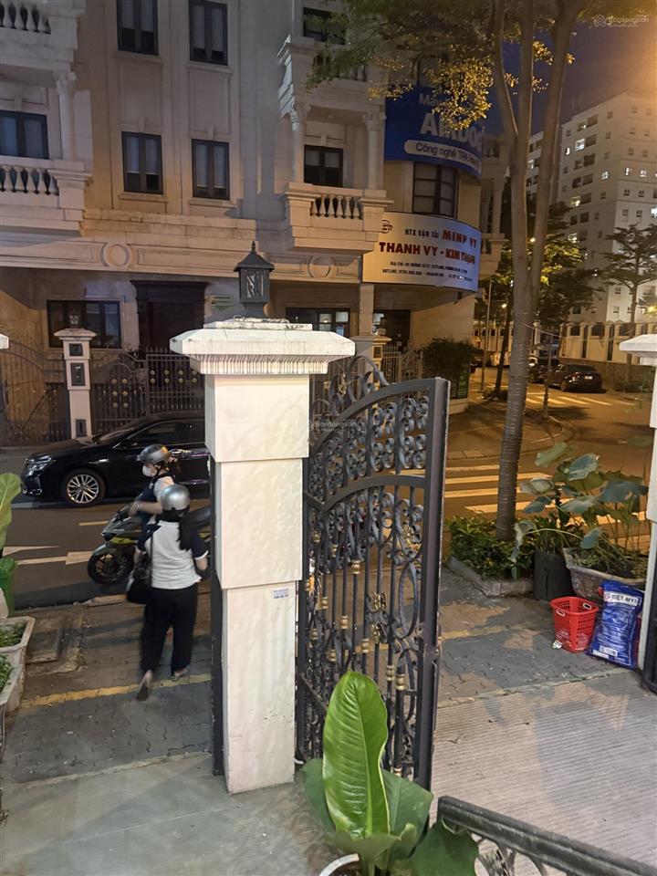Cho thuê chính chủ mặt bằng cityland gò vấp, vị trí đẹp, cư dân đông đúc.