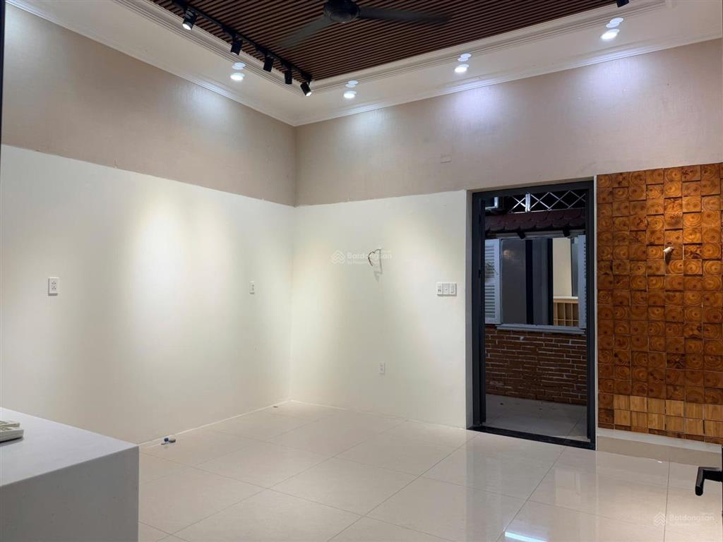 Cho thuê chính chủ mặt bằng cityland gò vấp, vị trí đẹp, cư dân đông đúc.