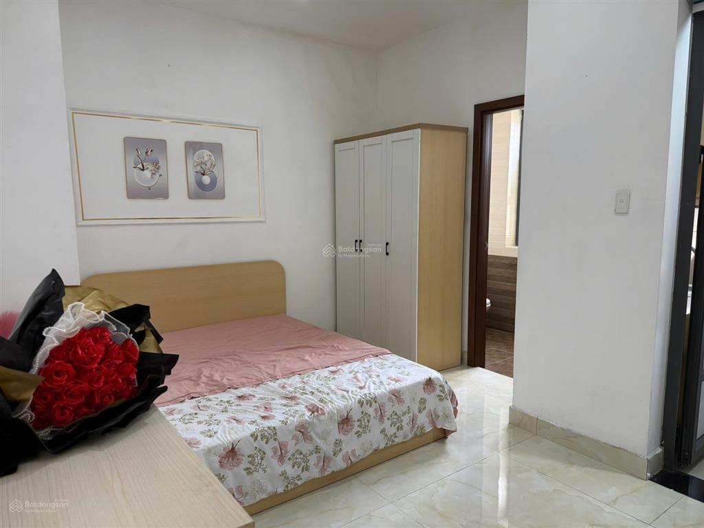 Cho thuê phòng full nội thất khu cityland, tách bếp, có hầm để xe, giá 6tr