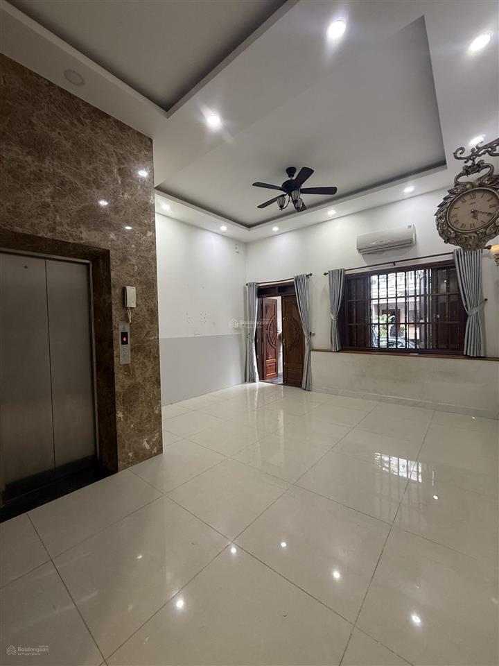 Cho thuê mặt bằng 100m2 khu cityland park hills, gò vấp