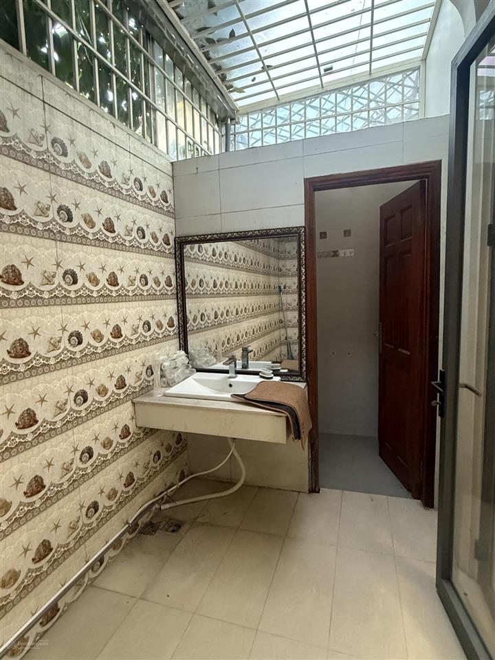 Cho thuê mặt bằng 100m2 khu cityland park hills, gò vấp
