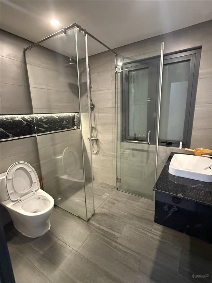 Cho thuê nhà cityland park hills gò vấp  nhà 1 hầm 1 trệt 3 lầu  gần siêu thị lotte