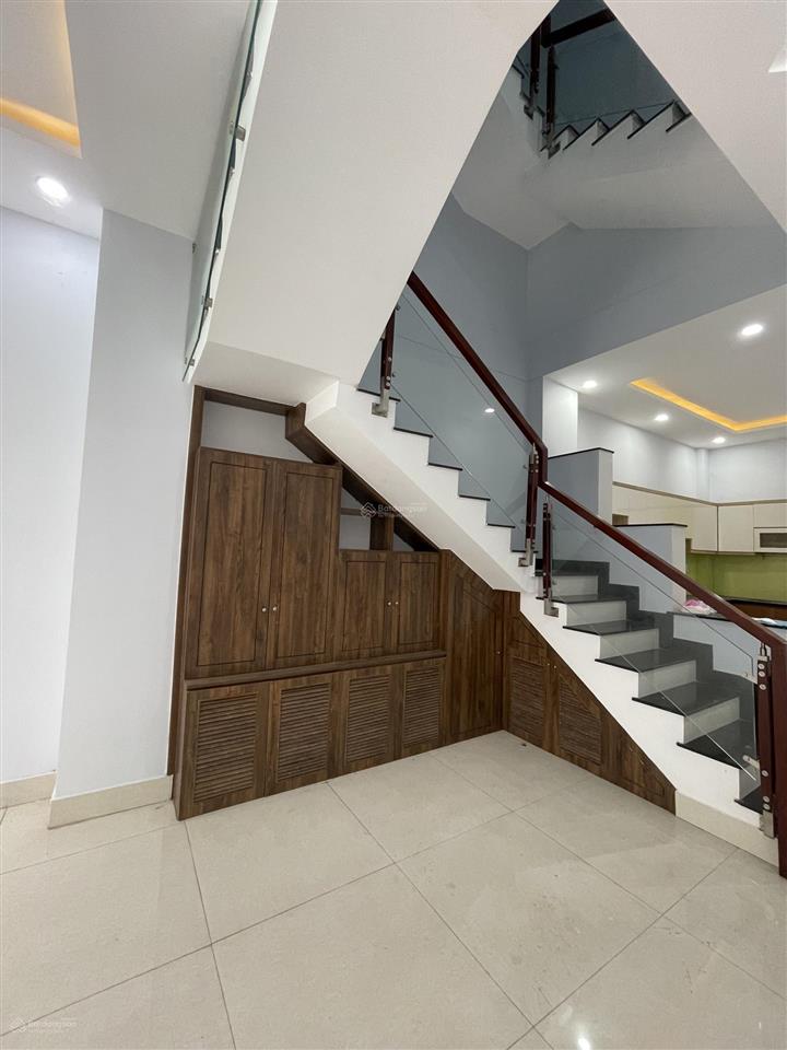 Bán nhà mặt phố bảo ngọc  thạnh lộc  quận 12  (4 x 15m, 1 trệt 4 lầu)
