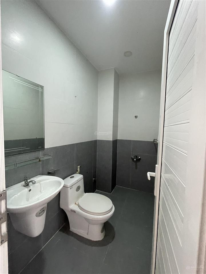 Bán nhà mặt phố bảo ngọc  thạnh lộc  quận 12  (4 x 15m, 1 trệt 4 lầu)