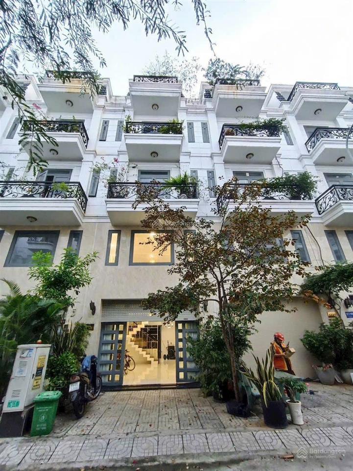 Nhà kdc bảo minh  (4,5 x 11.5m)  1 trệt 1 lửng 3 lầu  đường 8m + vỉa hè