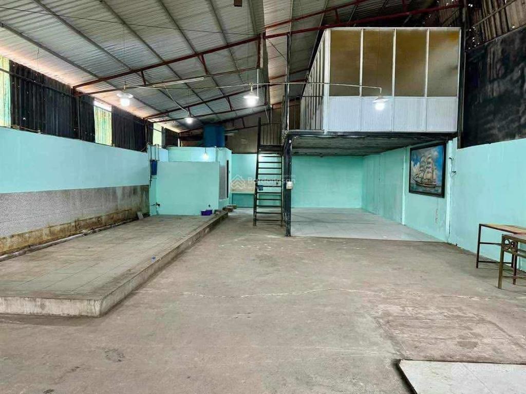 Đất góc 2mt thạnh lôc 29 (349.3m2 thổ cư 80m2)  đường thông xe hơi  mua bán nhanh