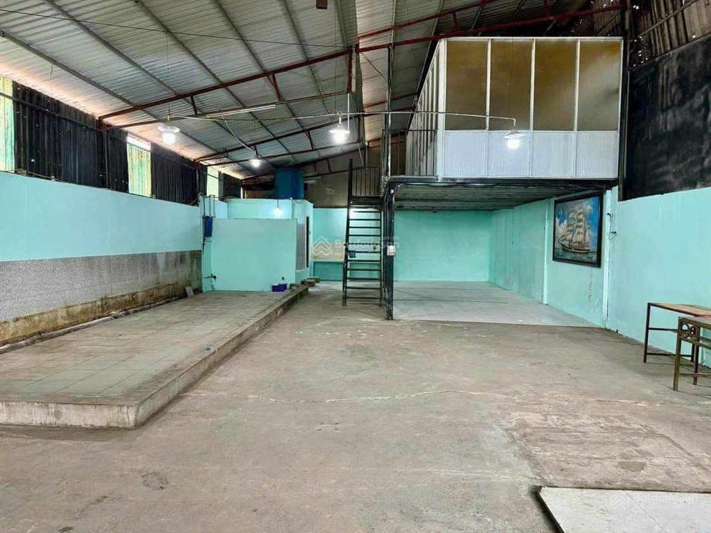 Đất góc 2mt thạnh lôc 29 (349.3m2 thổ cư 80m2)  đường thông xe hơi  mua bán nhanh