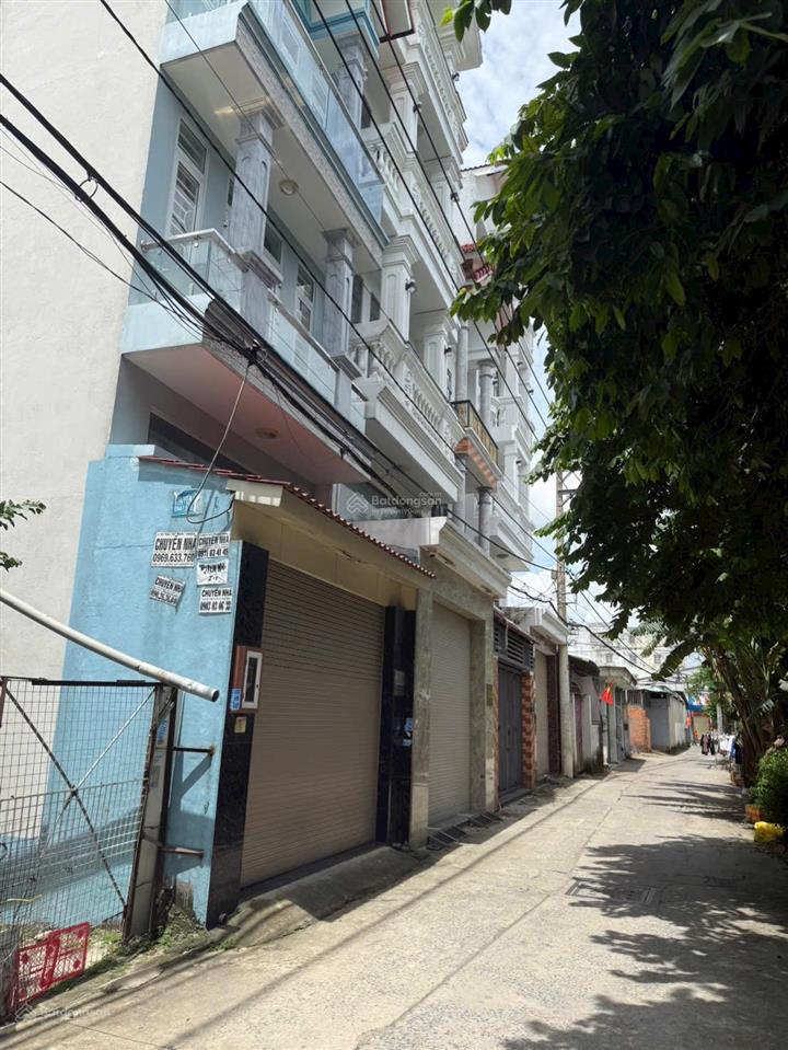 Đất 1/ lê văn khương  tổng diện tích 800m2 thổ cư gần 700m2. hỗ trợ vay bank.