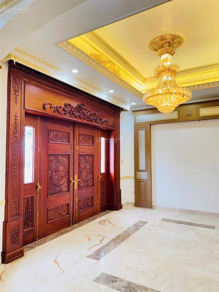 Bán biệt thự thạnh lộc 37 (tổng dt 731m2)  mới đẹp chỉ việc dọn vào ở  siêu phẩm chờ chủ mới