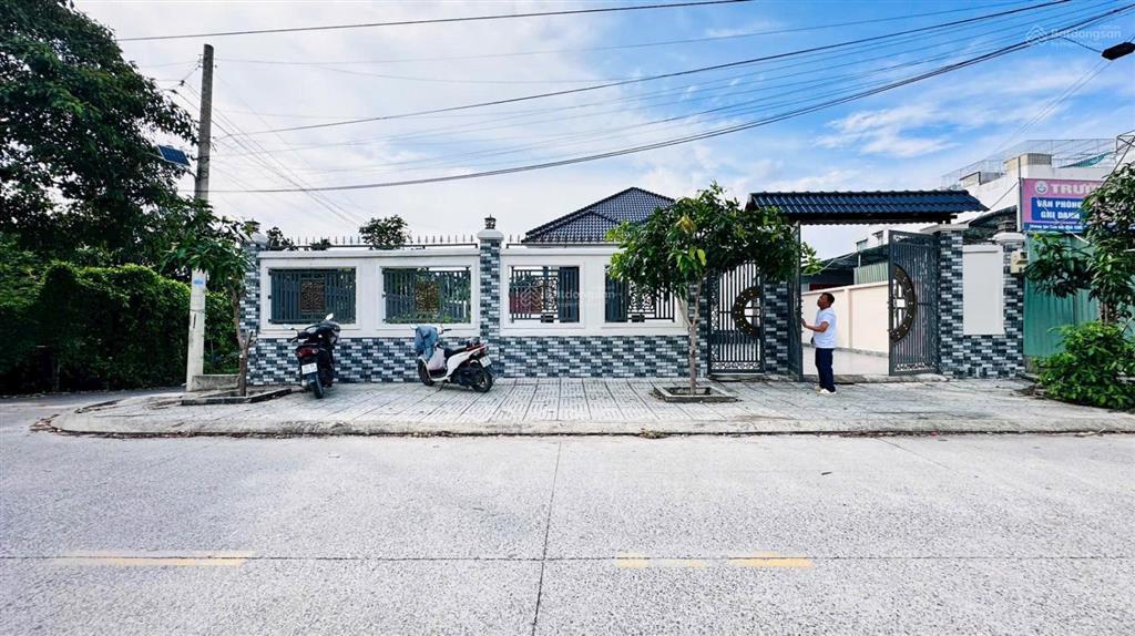 Đất mặt sông thạnh lộc 37 (dtsd 5 x 25 thổ cư 5 x 18)  khu dân cư