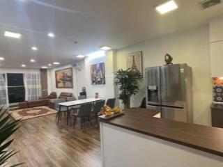 Cần bán căn hộ chính chủ cc hồ gươm plaza