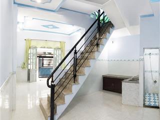 Cần ra gấp nhà 2 tầng hẻm xe hơi bình chuẩn 63, giá đầu tư chỉ 2,42 tỷ (100%)