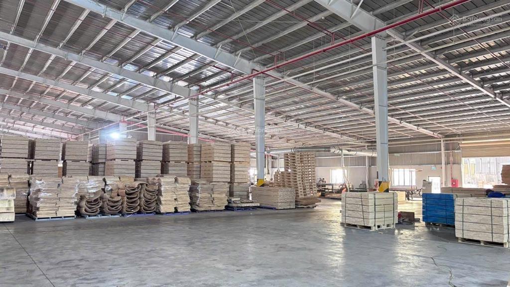 Nhà xưởng chủ cho thuê giá rẻ (duy trì lãi suất). rẻ hơn thị trường nhằm tiếp cận giai đoạn kk