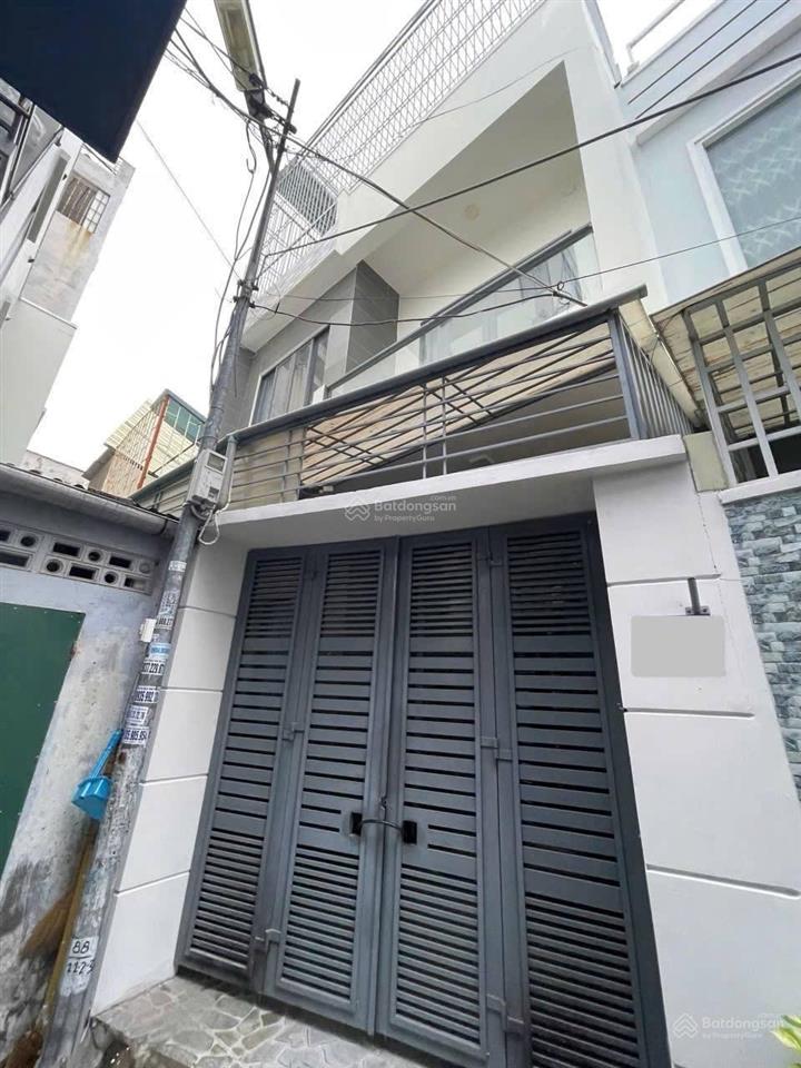 Hạ giá bán nhanh  nhà phố rất gần chợ lạc long quân, phường nha trang