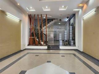 Vị trí cực đẹp  bán nhà 3 tầng kiên cố ngay phố, gần siêu thị coopmart phường nha trang