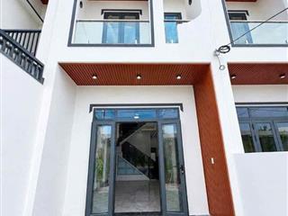 Chính chủ gửi bán Nhà 1 trệt 1 lầu, gần chợ tân mai 2, phước Tân Biên hòa, chỉ 2 tỷ 550 triệu
