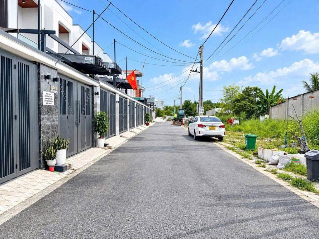 Chính chủ gửi bán Nhà 1 trệt 1 lầu, gần chợ tân mai 2, phước Tân Biên hòa, chỉ 2 tỷ 550 triệu