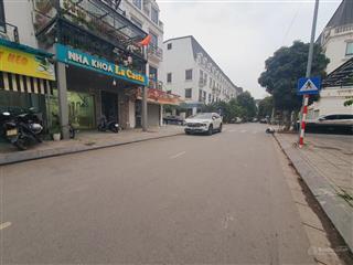 Liền kề vip lacasta văn phú 2 mặt đường ô tô tránh vỉa hè rộng kinh doanh đỉnh kđt v