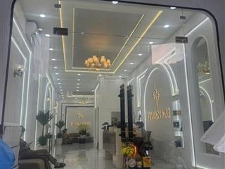 Siêu phẩm trung tâm đống đa dòng tiền 100tr/tháng phố ô tô 2 làn vị trí cực hiếm th