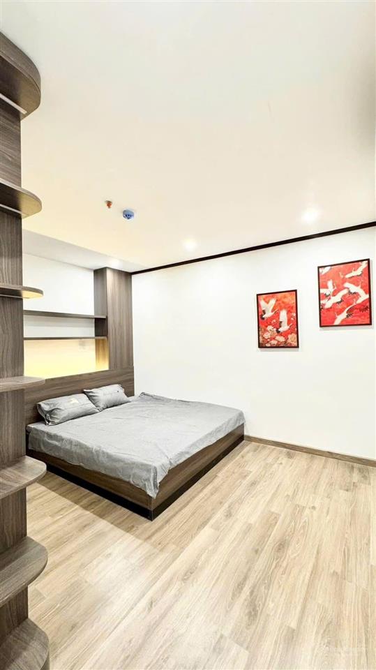 Ngõ quỳnh dòng tiền 70tr/tháng nhà mới 6 tầng thang máy 22.9 tỷ 70m mt 4m không