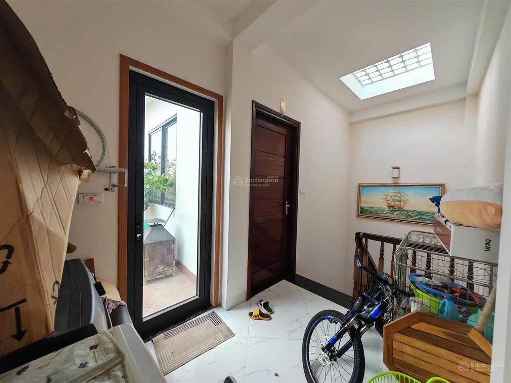 Quan hoa cầu giấy trung tâm cầu giấy  gần phố  ngõ thoáng đẹp  chủ ở giữ gìn dt 61 m x 5 tầng