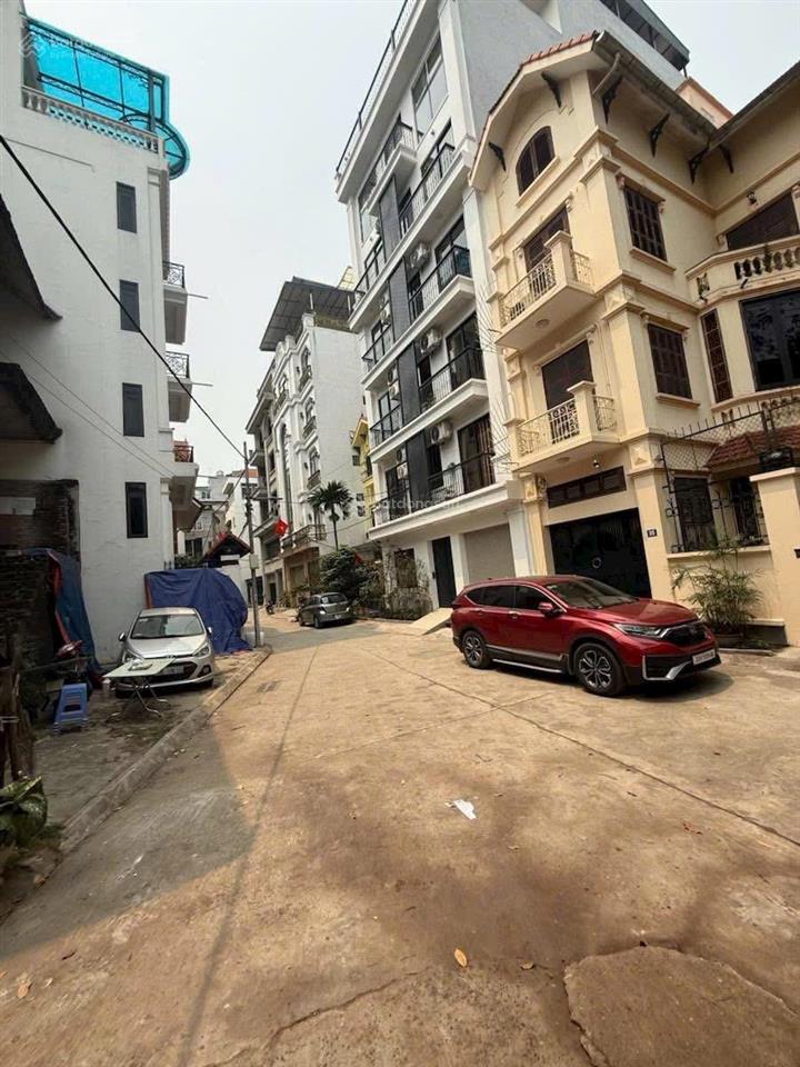 Hồ tây lạc long quân ô tô vào nhà cách hồ tây ~100m vị trí lạc lo