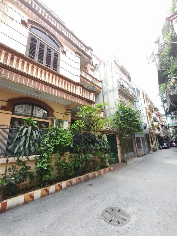 Siêu phẩm haò nam đống đa  mặt tiền siêu đẹp  phân lô  thoáng vĩnh viễn  ô tô dừng tránh đỗ ngà