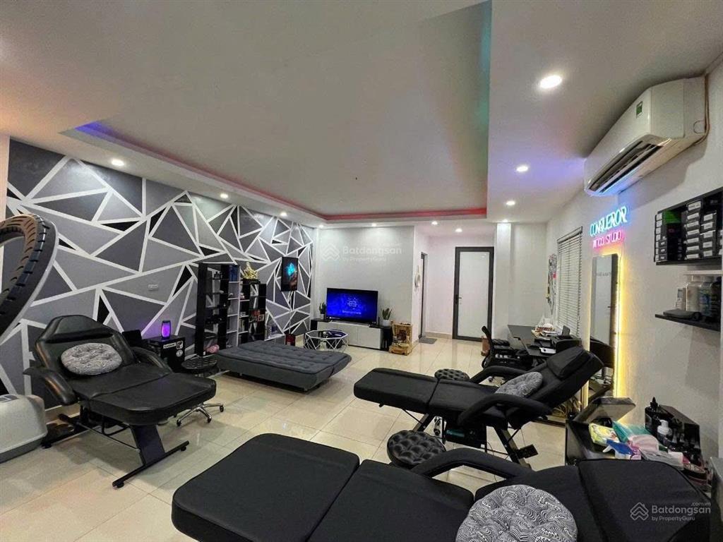 Đống đa lô góc 2 mặt tiền phố ẩm thực nguyễn văn tuyết, kinh doanh siêu đỉnh dt