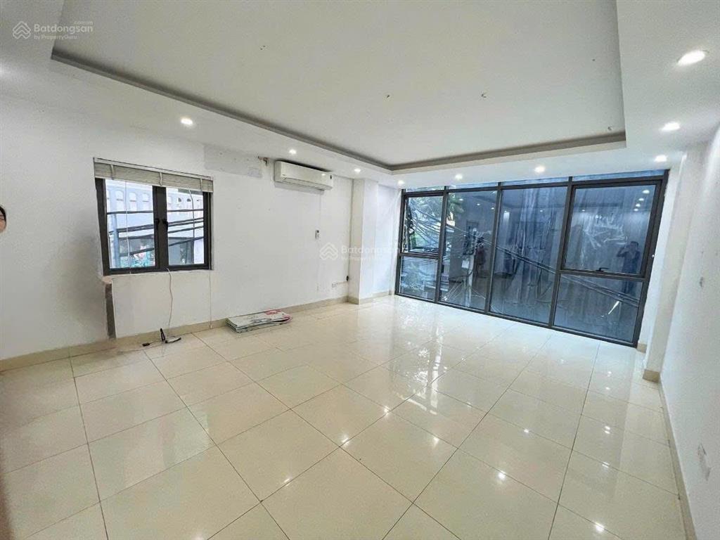 Đống đa lô góc 2 mặt tiền phố ẩm thực nguyễn văn tuyết, kinh doanh siêu đỉnh dt