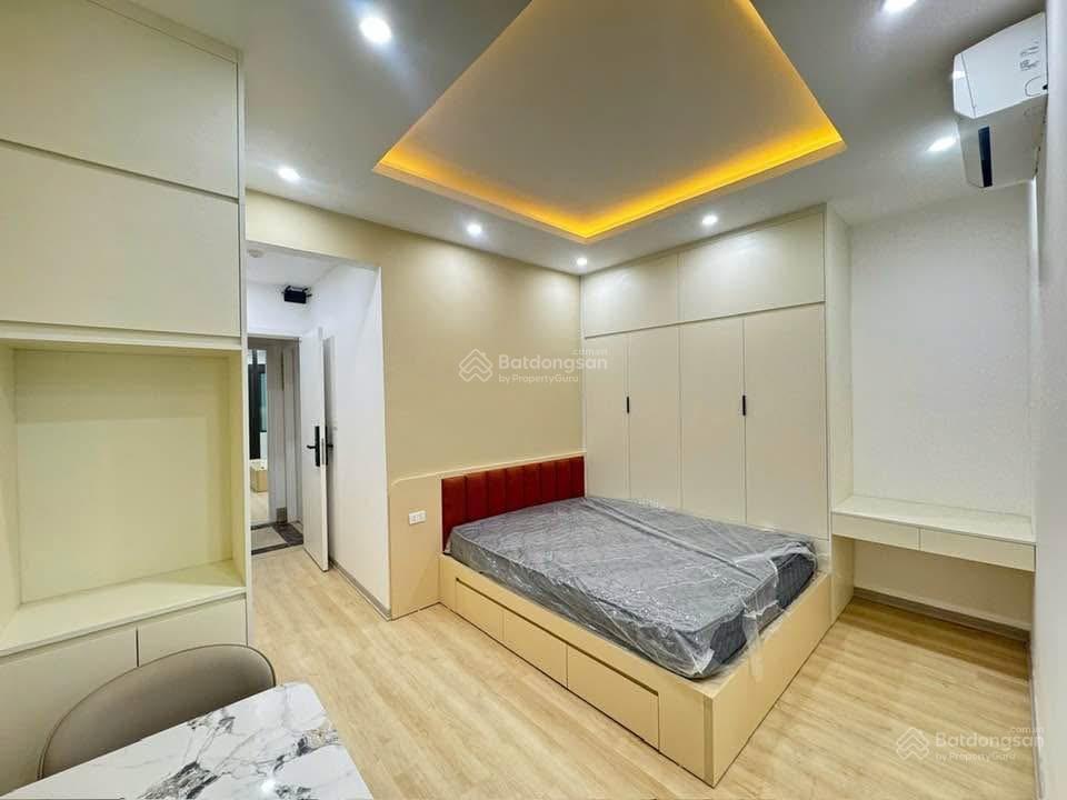 Nguyễn thị định (nguyễn ngọc vũ) cầu giấy dt 131/154m x 7 tầng mt 12.5 m giá 56.8 tỷ apartment