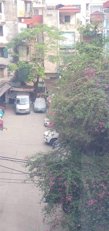 Nguyễn trãi  building lô góc, 7 tầng thang máy xây mới  oto tránh trước cửa, oto dừng đỗ  3 mặt