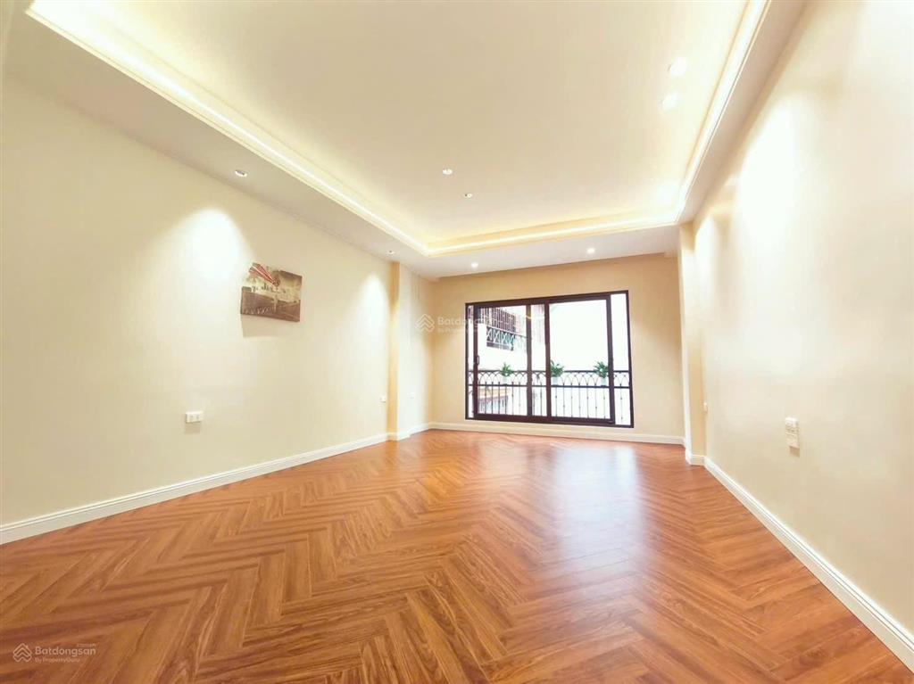 Lê trọng tấn chỉ 10m ra khu phân lô trần điền 6 tầng thang máy 4 ngủ khép kín siêu rộng ở siêu