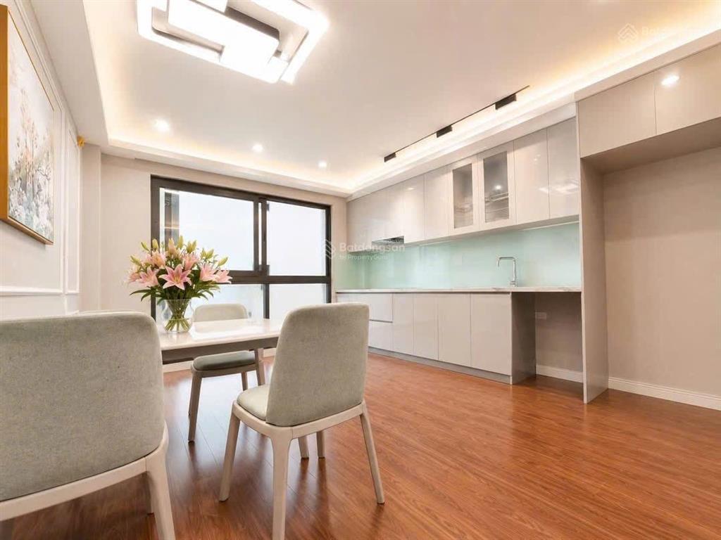 Lê trọng tấn chỉ 10m ra khu phân lô trần điền 6 tầng thang máy 4 ngủ khép kín siêu rộng ở siêu