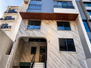 Nhỉnh 30 tỷ có tòa homestay  ô tô tránh  thu 240tr/tháng 106m | 9 tầng | thang máy | full