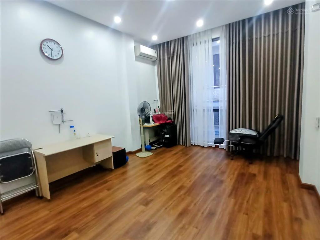 Trần quốc hoàn cầu giấy
khu vực hiếm nhà bán  7 tầng thang máy  mặt ngõ kinh doanh sầm uất  phân