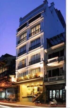 Chuyển nhượng khách sạn 3 sao mặt phố bát sứ phố cổ hoàn kiếm, hà nội dt 130m2