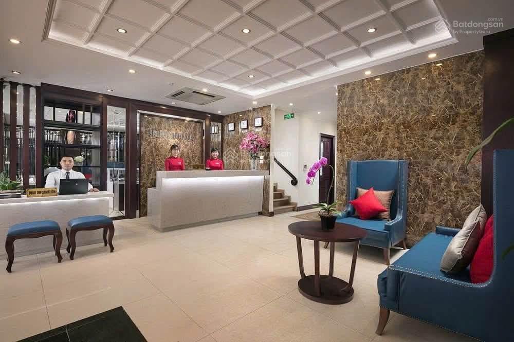 Chuyển nhượng khách sạn 3 sao mặt phố bát sứ phố cổ hoàn kiếm, hà nội dt 130m2