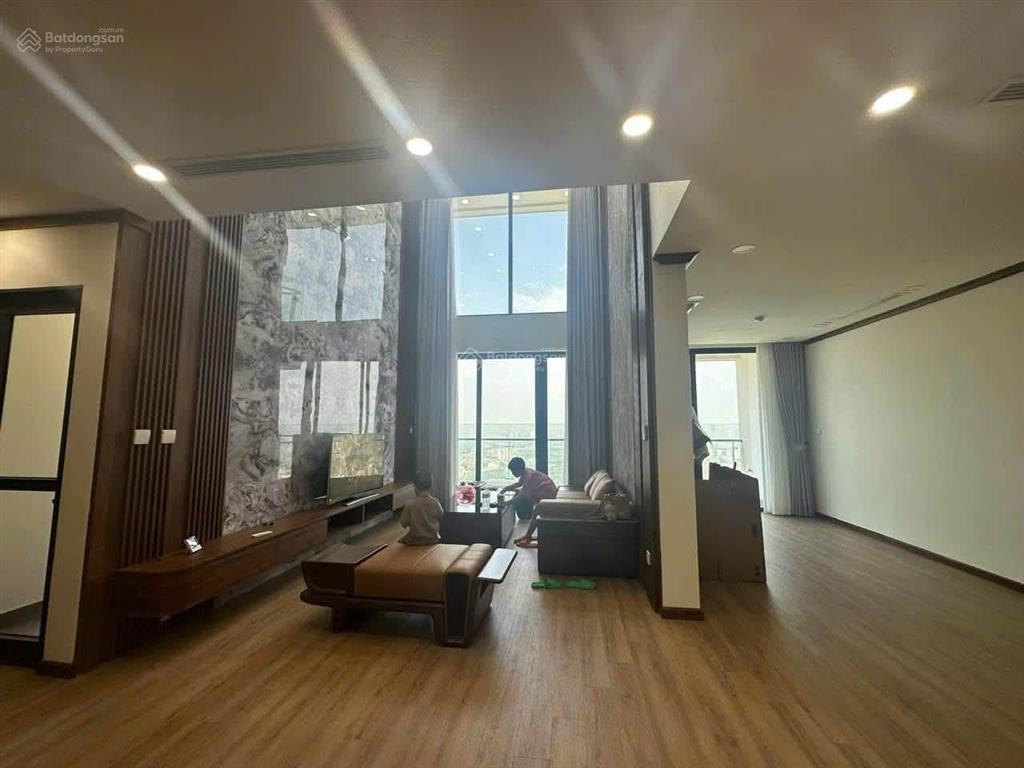 Cần bán gấp the zei (8 lê đức thọ) dt 184 m2 giá 22.6 tỷ (có thương lượng)  the zei mỹ đình