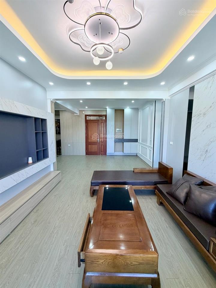Hàng hiếm trung tâm mỹ đình căn góc 120m2, 3 phòng ngủ 3 wc full nội thất ở ngay giảm chào còn 8tỷ