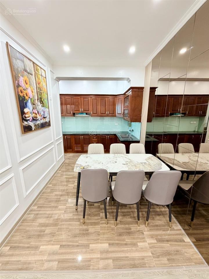 Hàng hiếm trung tâm mỹ đình căn góc 120m2, 3 phòng ngủ 3 wc full nội thất ở ngay giảm chào còn 8tỷ