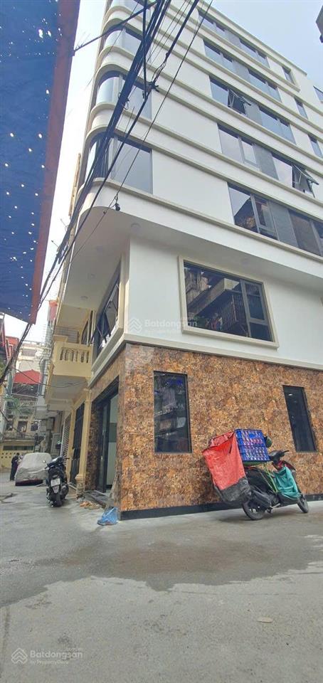 Siêu phẩm có 102 nguyễn trãi building lô góc, 7 tầng thang máy xây mới ô tô tránh trước cửa, ô tô
