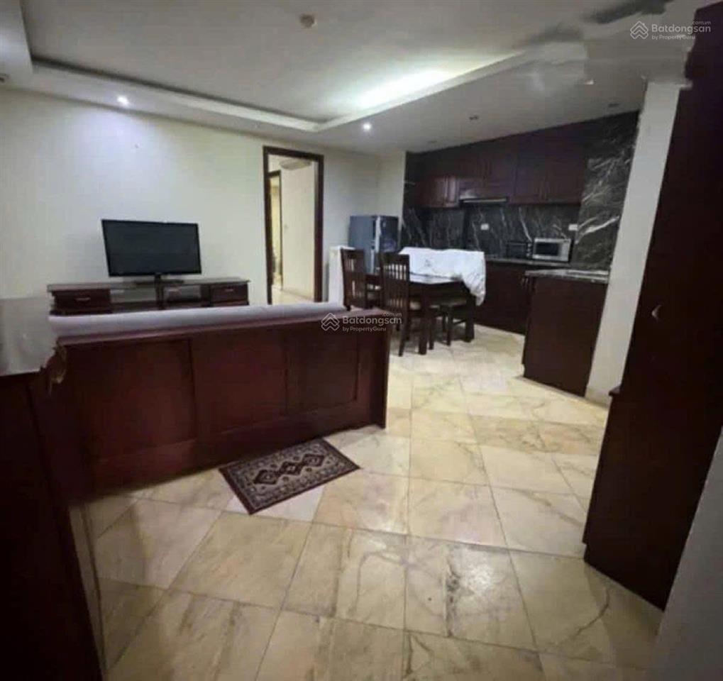 Bùi thị xuân (triệu việt vương). dt 223/230 m2 x 15 tầng, mt 8m, giá 212 tỷ (có thương lượng)